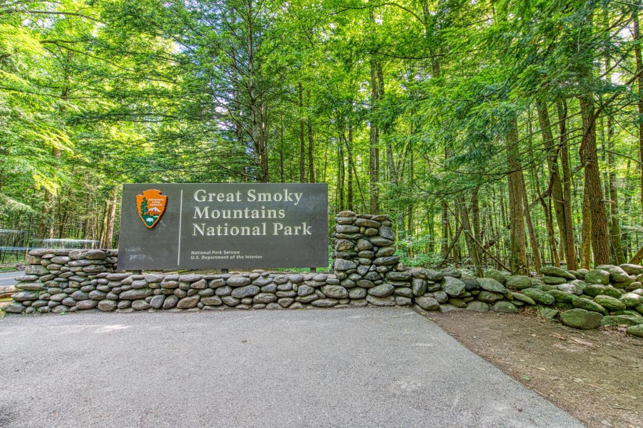 Pine Cone Ridge Villa Sevierville Exterior photo
